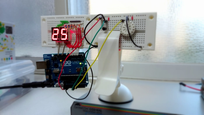 Arduinoによる温度・湿度計
