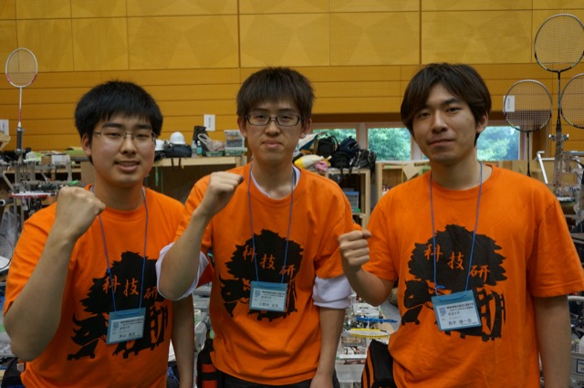 写真左より奥山隆史さん、小野寺史弥さん、鈴木健一郎さん